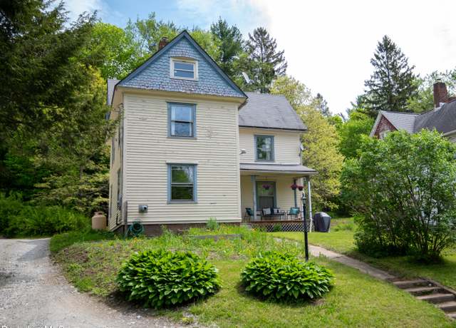 Property at 26 High St, West Stockbridge, MA 01266, 3 beds, 1.5 baths