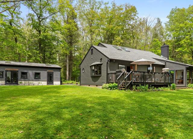 Property at 72 Boice Rd, Egremont, MA 01230, 3 beds, 2 baths