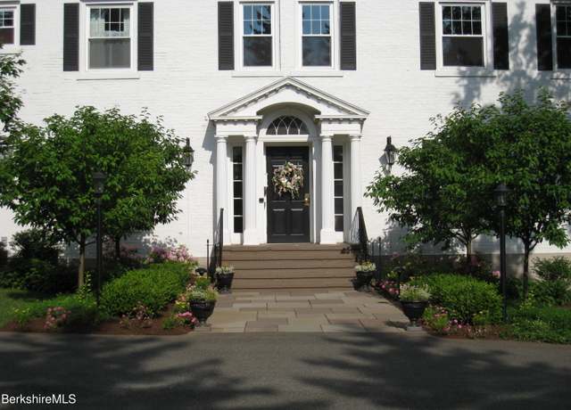 Property at 33 Maplewood Ave #202, Pittsfield, MA 01201, 1 bed, 1 bath