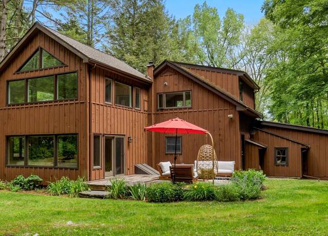 Property at 1872 S Undermountain Rd, Sheffield, MA 01257, 4 beds, 2.5 baths