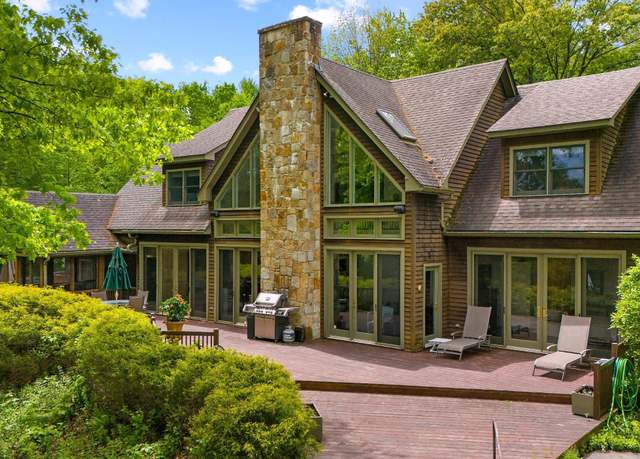 Property at 5 Easland Rd, West Stockbridge, MA 01266, 5 beds, 5.5 baths