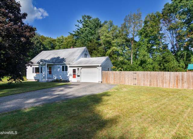Property at 210 Pine Grove Dr, Pittsfield, MA 01201, 3 beds, 1 bath