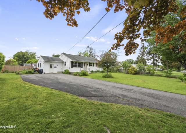 Property at 171 Harryel St, Pittsfield, MA 01201, 3 beds, 1.5 baths