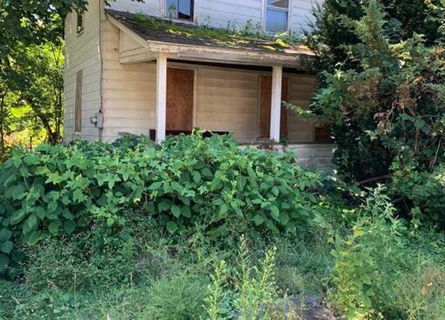 Property at 159 Union St, Pittsfield, MA 01201, 4 beds, 1 bath