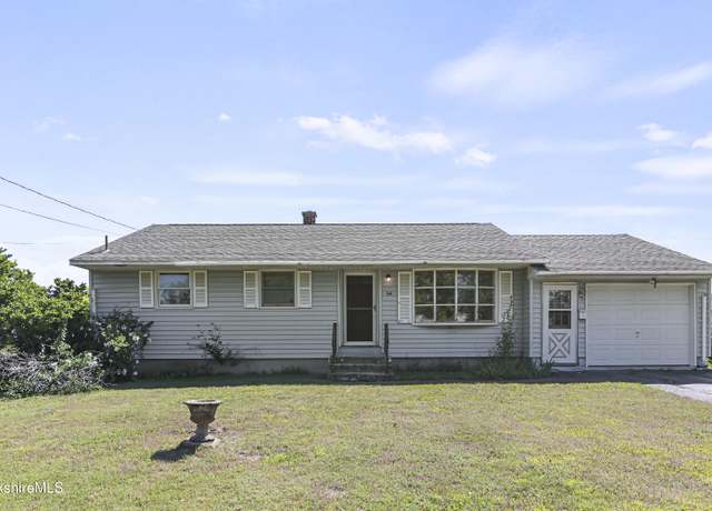 Property at 64 Elaine Dr, Pittsfield, MA 01201, 3 beds, 1 bath
