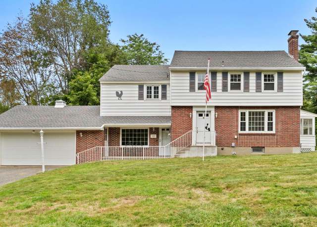 Property at 17 Kittredge Rd, Pittsfield, MA 01201, 4 beds, 2.5 baths