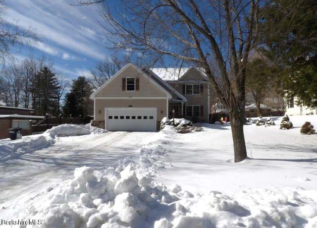 Property at 21 Somerset Ave, Pittsfield, MA 01201, 3 beds, 3.5 baths