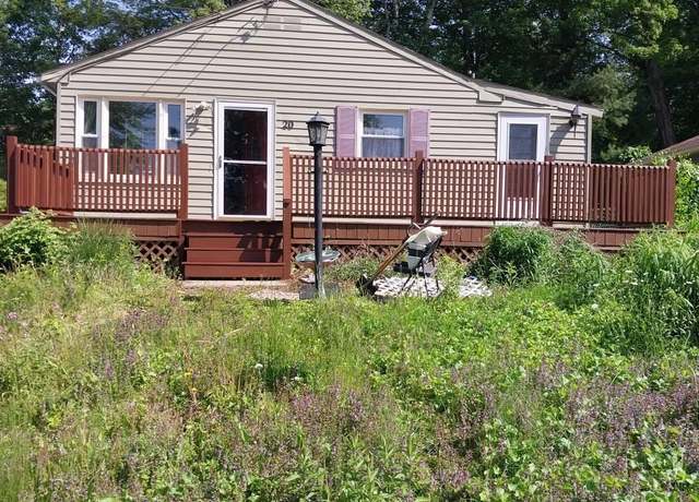 Property at 20 Westchester Ave, Pittsfield, MA 01201, 3 beds, 1 bath