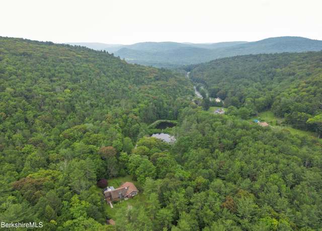 Property at 132 North Rd, Tolland, MA 01034, 3 beds, 2.5 baths