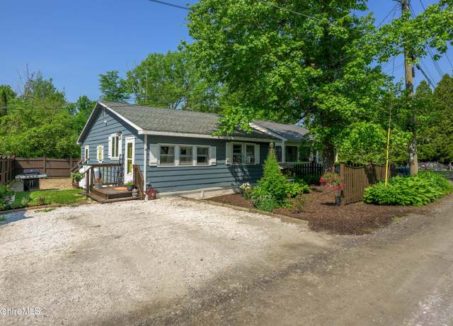 Property at 13 Pine Rd, Richmond, MA 01254, 1 bed, 1 bath