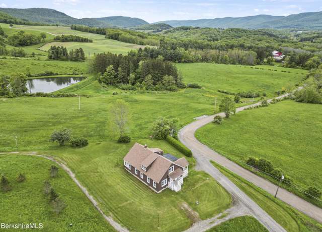 Property at 860 Stratton Rd, Williamstown, MA 01267, 3 beds, 1.5 baths