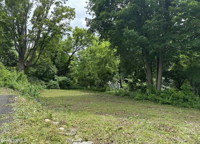 Property at 33 Circular Ave, Pittsfield, MA 01201