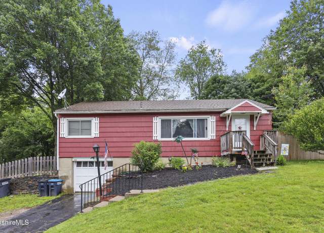 Property at 23 Farnsworth Ter, Pittsfield, MA 01201, 3 beds, 1 bath
