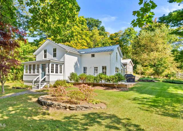 Property at 102 Castle Hill Ave, Great Barrington, MA 01230, 4 beds, 2 baths