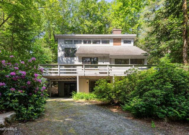Property at 454 Seneca Dr, Becket, MA 01223, 3 beds, 3 baths