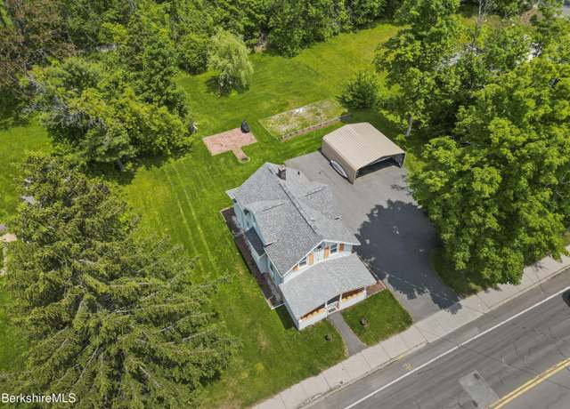 Property at 115 Crane Ave, Pittsfield, MA 01201, 2 beds, 1.5 baths