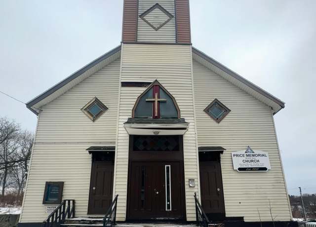 Property at 163 Linden St, Pittsfield, MA 01201, 1 bath