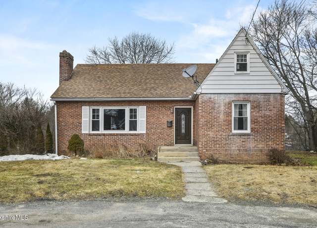Property at 18 Evelyn Park, Pittsfield, MA 01201, 3 beds, 1 bath