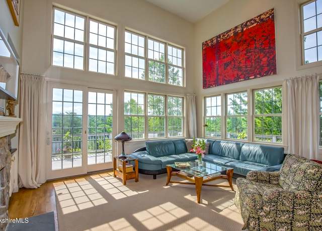 Property at 11 Blossom Hl #11, Lenox, MA 01240, 4 beds, 4.5 baths