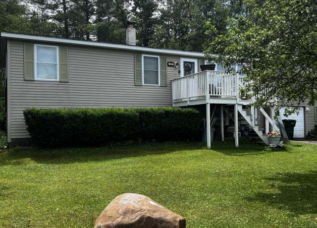 Property at 39 Fieldwood Dr, Clarksburg, MA 01247, 3 beds, 1 bath
