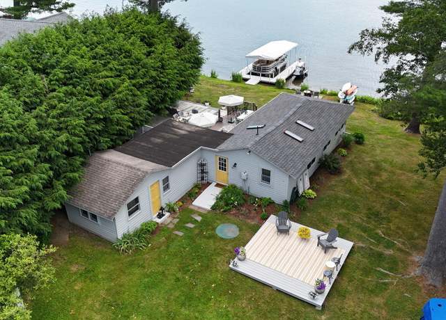 Property at 89 Narragansett Ave, Lanesborough, MA 01237, 2 beds, 1 bath