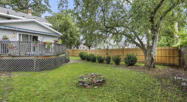 Photo of 22 Meadow Ln, Pittsfield, MA 01201