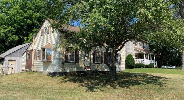 Photo of 463 High St, Dalton, MA 01226