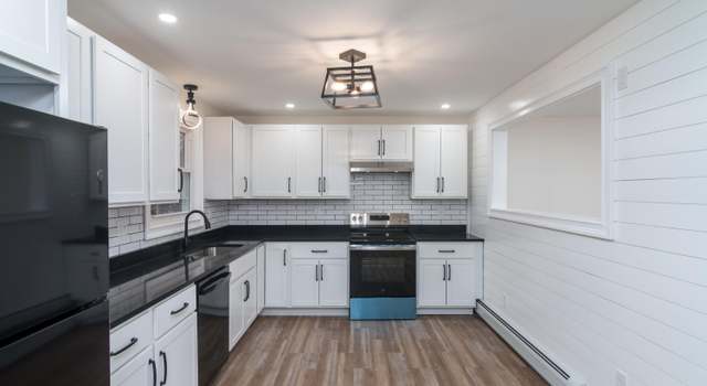 Photo of 632 N State Rd, Cheshire, MA 01225