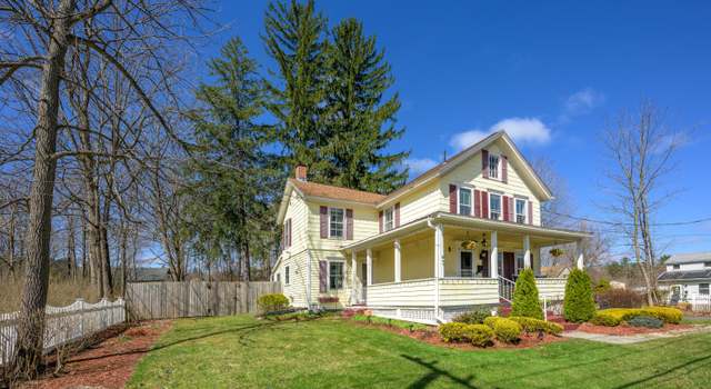 Photo of 295 Prospect St, Lee, MA 01238