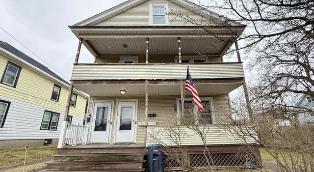 Photo of 12 Willow St, Pittsfield, MA 01201