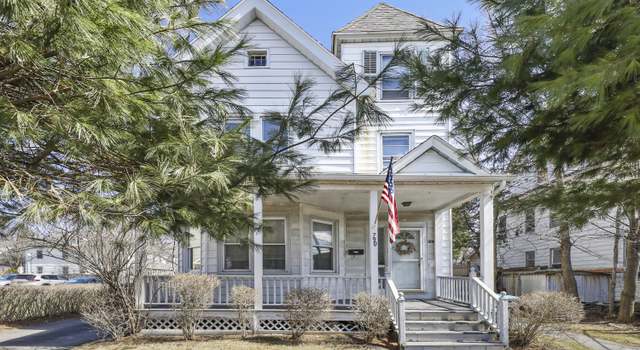 Photo of 790 North St, Pittsfield, MA 01201