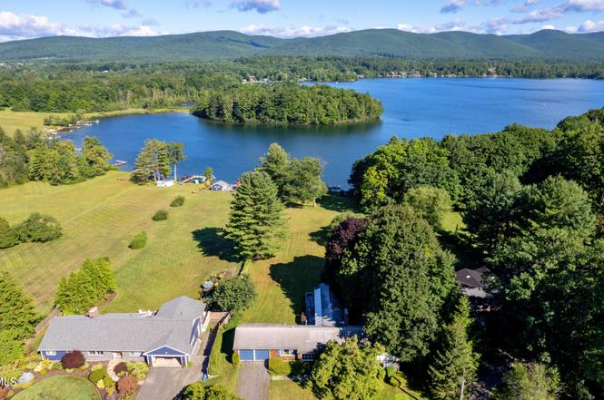 61 Tor Ct Pittsfield MA 01201 Redfin 61 Tor Ct Pittsfield MA 01201 Redfin