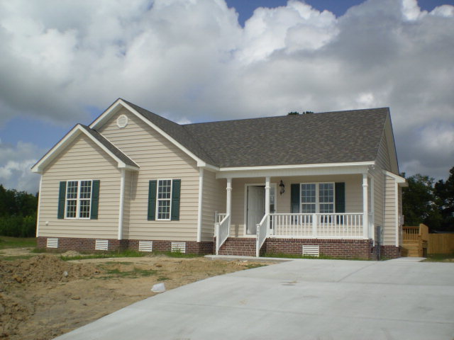 3908 Country Club Dr