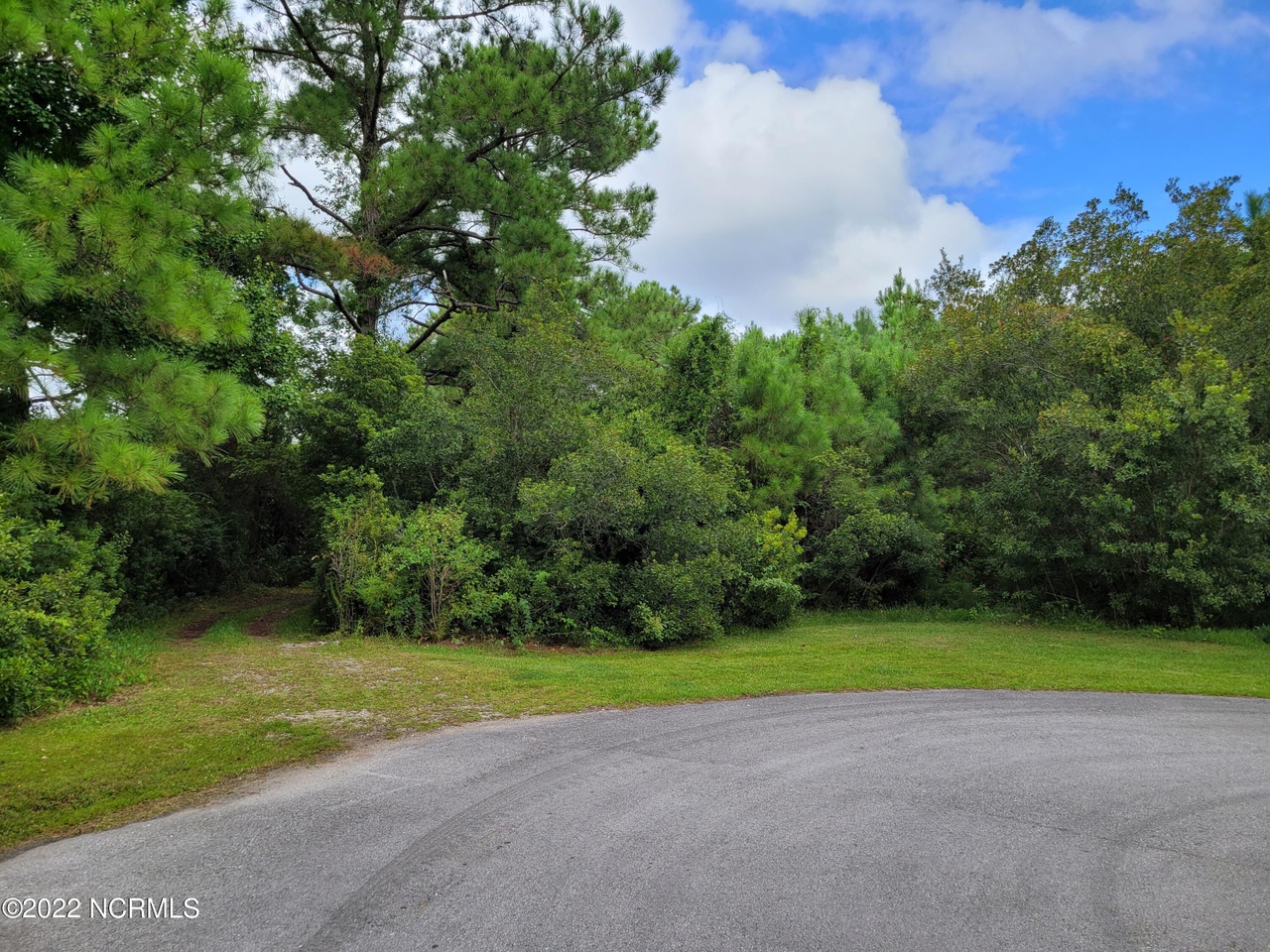 215 Oak Dr, Morehead City, NC 28557 MLS 100348543 Redfin