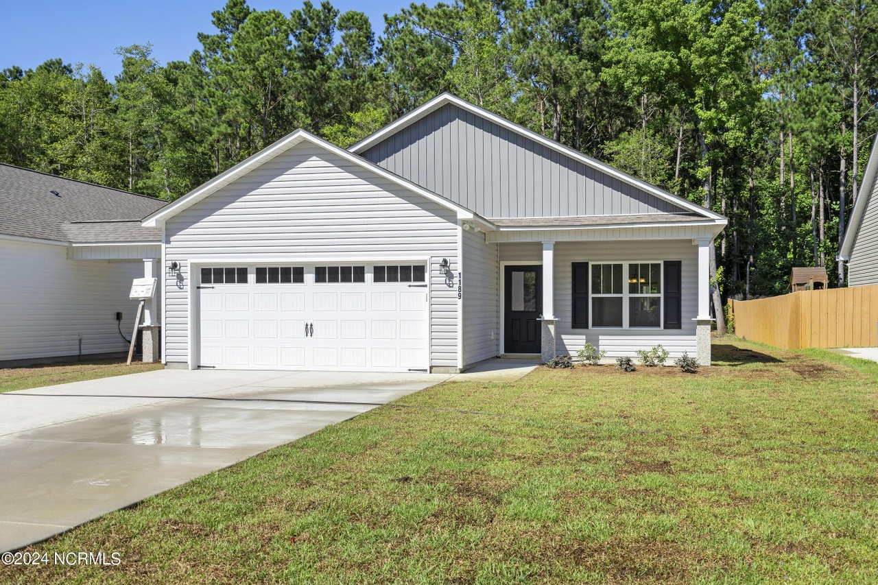 1169 Dan Owen Dr, Hampstead, NC 28443 | MLS# 100450910 | Redfin