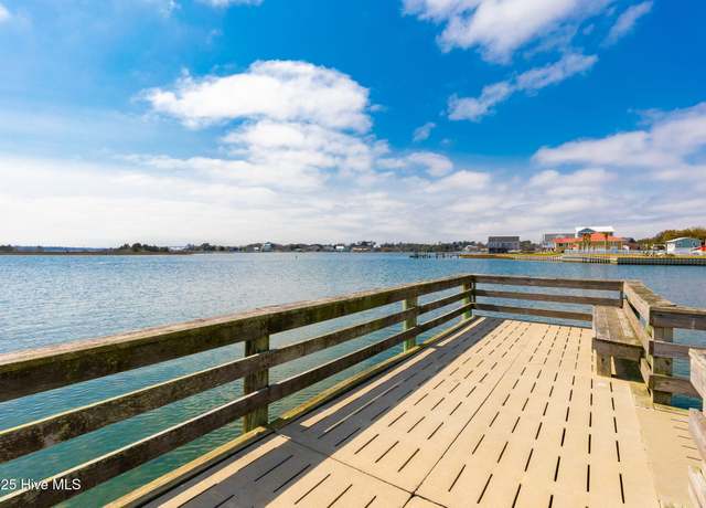 Property at 122 Lejeune Rd, Cape Carteret, NC 28584, 3 beds, 2 baths