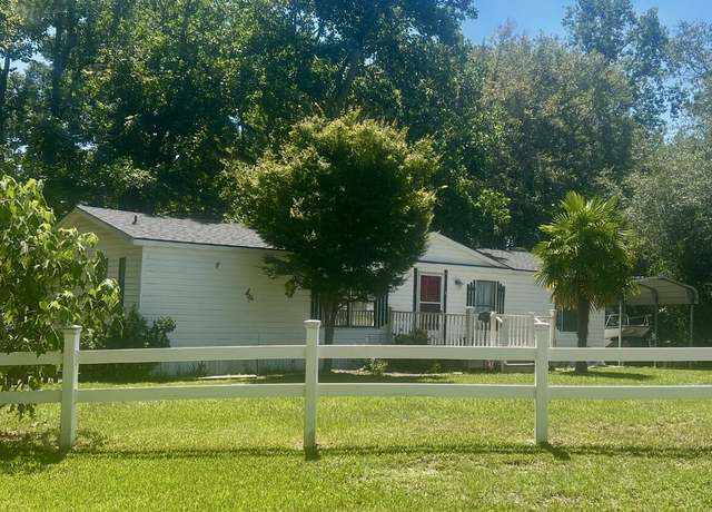 Property at 2773 Pirate Ln SW, Supply, NC 28462, 3 beds, 2 baths