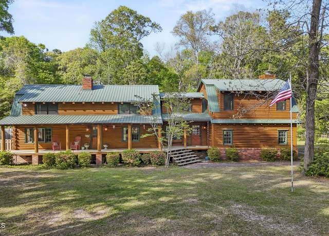 Property at 3980 Scotts Hill Loop Rd, Wilmington, NC 28411, 4 beds, 2.5 baths