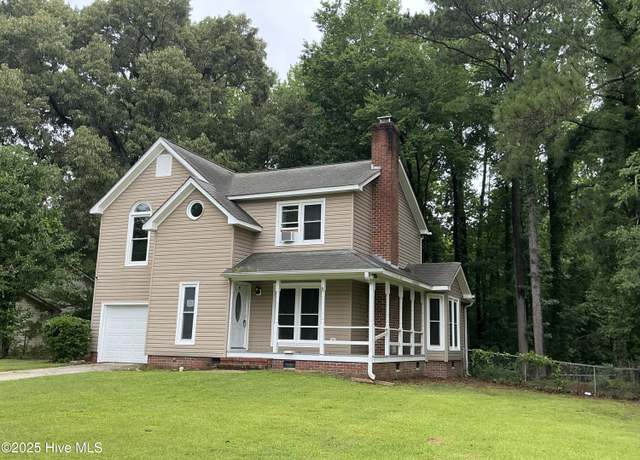 Property at 128 Robinhood Dr, Jacksonville, NC 28546, 3 beds, 2.5 baths