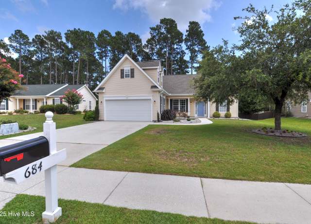 Property at 684 Jura Ct, Shallotte, NC 28470, 3 beds, 2 baths