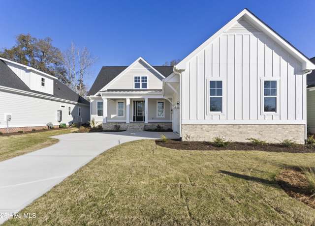 Property at 1109 Rockhill Rd, Castle Hayne, NC 28429, 4 beds, 3.5 baths