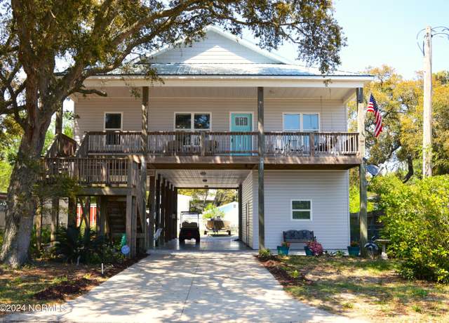 Property at 452 Lockwood Folly Rd SE, Bolivia, NC 28422, 3 beds, 2.5 baths