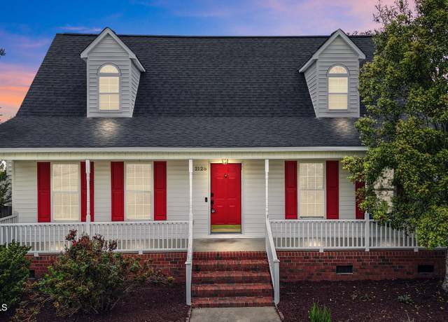 Property at 2128 Cameron Ct, Winterville, NC 28590, 3 beds, 2 baths