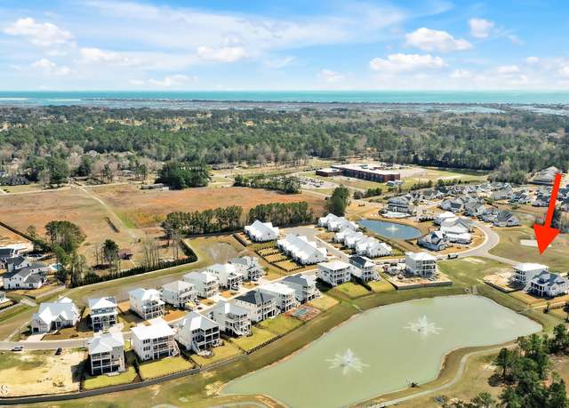 Property at 8132 Grand Harbour Ct, Wilmington, NC 28411