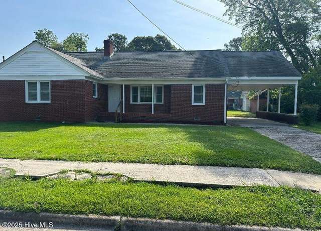 Property at 302 N Main St, Robersonville, NC 27871, 3 beds, 2 baths