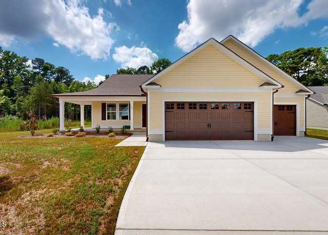Property at 109 Windemere Ln, Goldsboro, NC 27530, 3 beds, 2 baths