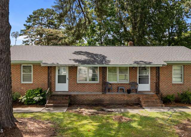 Property at 208 S Anderson St, Elm City, NC 27822, 5 beds, 3 baths