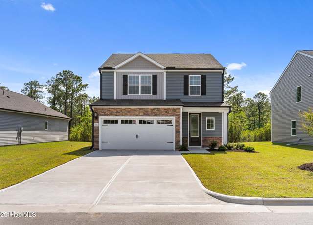 Property at 38 S Umbrella Palm Dr, Hampstead, NC 28443, 3 beds, 2.5 baths