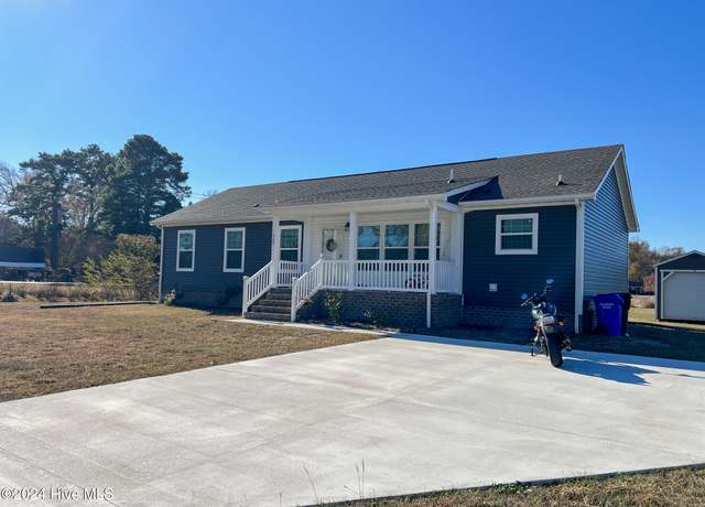 Property at 720 S Edenton Road St, Hertford, NC 27944, 3 beds, 2 baths