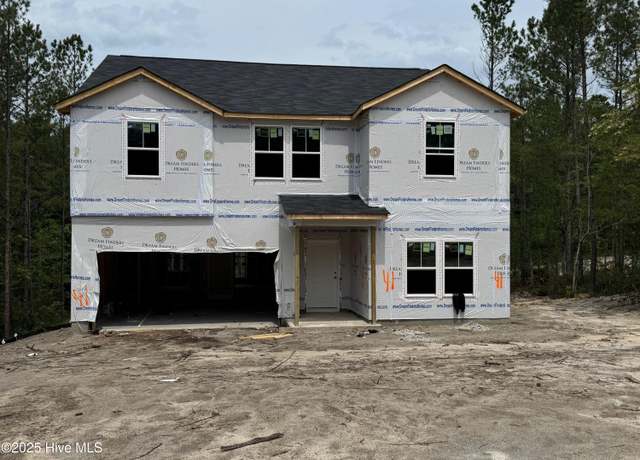 Property at 204 Horse Trot Ln, Sanford, NC 27332, 4 beds, 3 baths